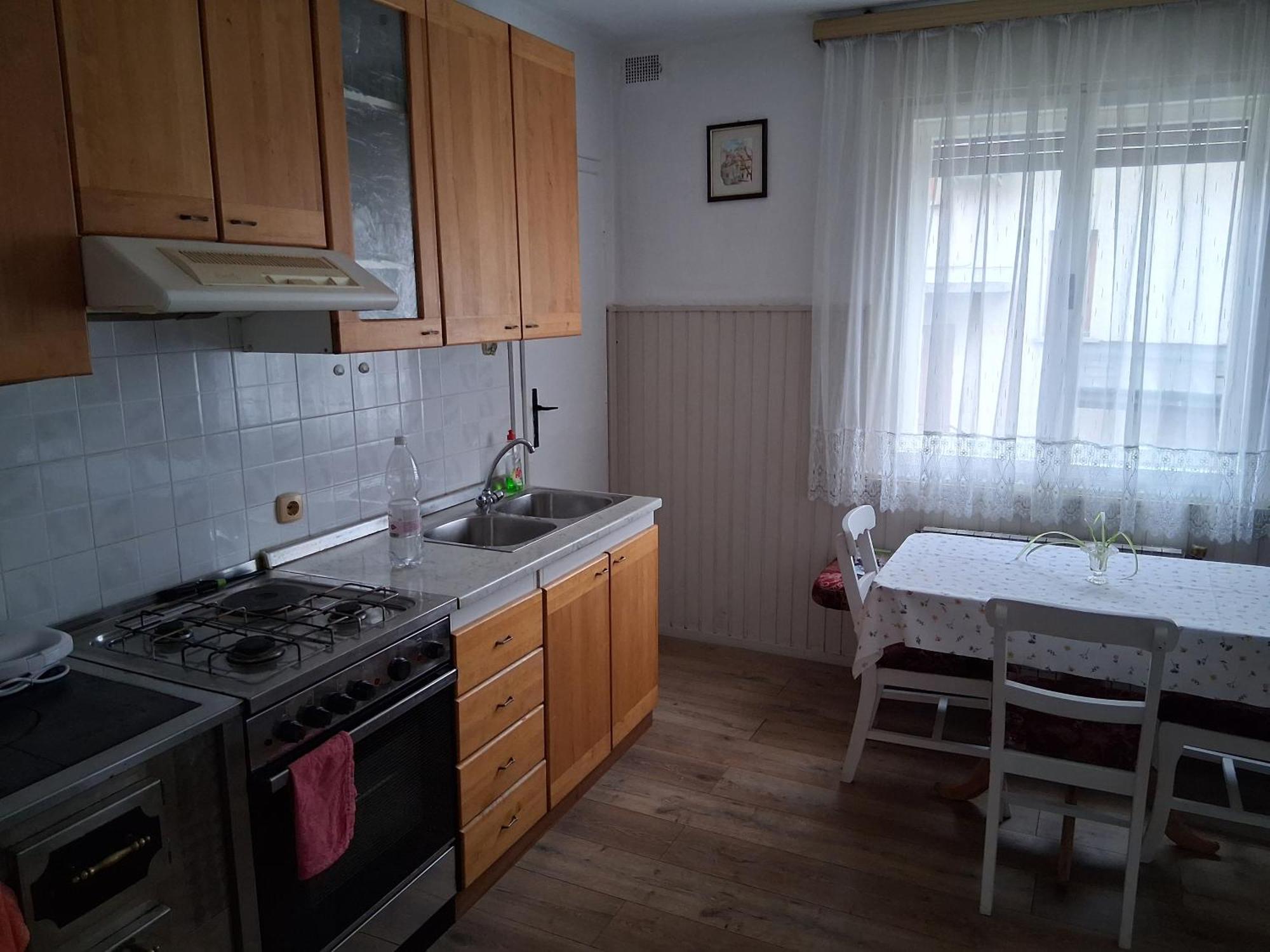 Rooms Apartma 체르크니차 외부 사진